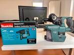 Boormachine makita 243 new met box stofzuigerboor, Ophalen of Verzenden, Zo goed als nieuw, 600 watt of meer, Boormachine