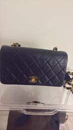 CHANEL mini full flap zwart burgundy 24k MOET NU WEG, Ophalen, Zo goed als nieuw, Speelkaart(en)