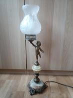 Tafellamp met cherub en glazen kap - onyx en brons, Ophalen of Verzenden, Zo goed als nieuw, Glas, 50 tot 75 cm