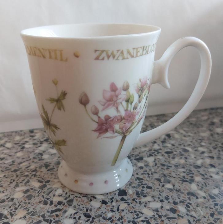 Beker mok Marjolein Bastin Wildflowers groot met oor, Huis en Inrichting, Keuken | Servies, Zo goed als nieuw, Kop(pen) en/of Schotel(s)