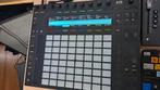Nette Ableton Push 2 inclusief stof kap., Muziek en Instrumenten, Midi-apparatuur, Ophalen of Verzenden, Zo goed als nieuw