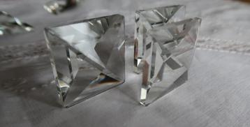 Kroonluchter onderdelen kristal voor decoratie of knutselen beschikbaar voor biedingen