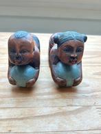 Oosterse houten beeldjes van kind met bal, Antiek en Kunst, Kunst | Beelden en Houtsnijwerken, Ophalen of Verzenden