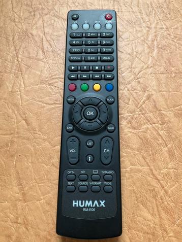 🔥 Goedwerkende Ziggo Humax afstandsbediening RM-E06 🔥 beschikbaar voor biedingen
