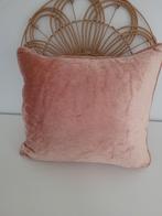 Roze velvet  kussen Hema 50x50 cm, Ophalen of Verzenden, Zo goed als nieuw, Roze, Vierkant