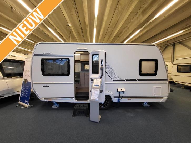 Fendt Bianco Activ 445 SFB; af fabriek mooi compleet, Caravans en Kamperen, Caravans, Bedrijf, tot en met 4, 1000 - 1250 kg, Rondzit
