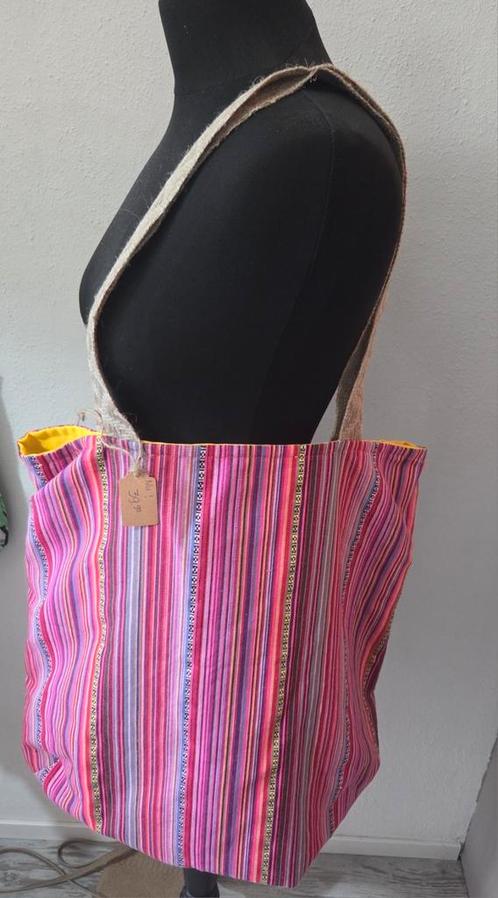 ruime tas, Sieraden, Tassen en Uiterlijk, Tassen | Schoudertassen, Nieuw, Ophalen of Verzenden