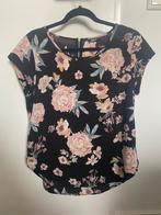 ZGAN Only Vic top blouse zwart met bloemenprint maat 38, Kleding | Dames, Tops, Maat 38/40 (M), Ophalen of Verzenden, Zo goed als nieuw