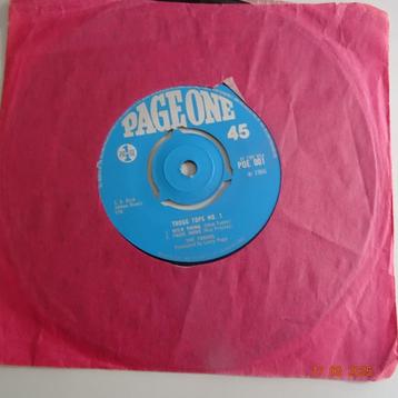 The Troggs ‎- Trogg Tops No. 1 beschikbaar voor biedingen