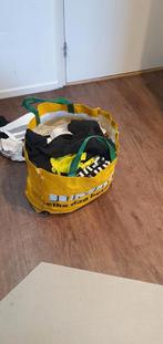 Jumbo tas vol met oude kleding, Ophalen, Zo goed als nieuw