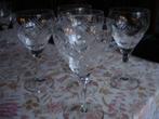 Vijf handgeslepen kristallen wijnglazen met sierlijk motief!, Ophalen of Verzenden