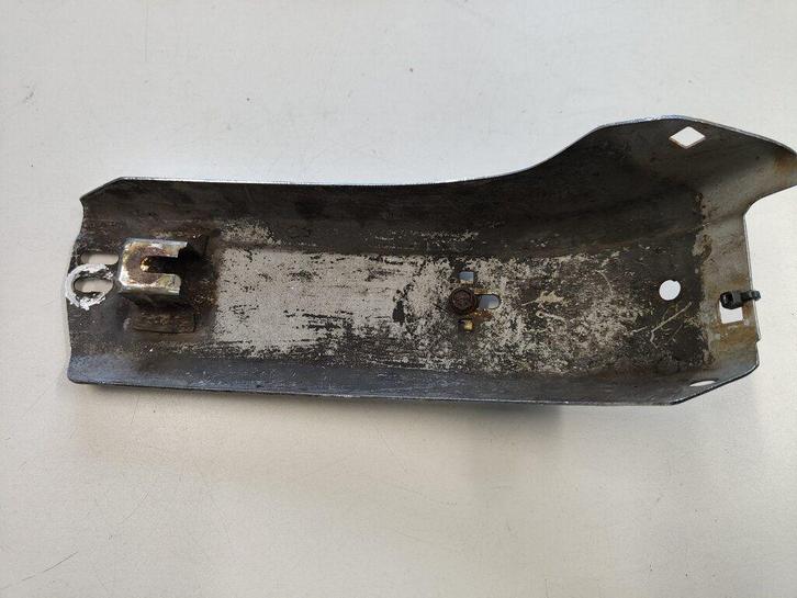 Voorbumper hoek chrome links BMW 3-serie E30 Type 1 1888391, Auto-onderdelen, Carrosserie en Plaatwerk, Bumper, BMW, Voor, Gebruikt