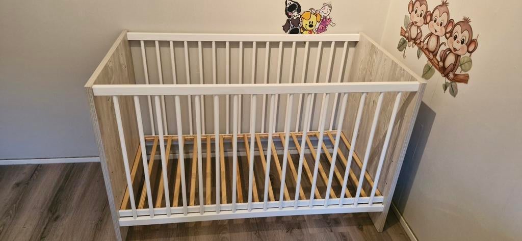 Ledikant, Kinderen en Baby's, Babywiegjes en Ledikanten, Zo goed als nieuw, Ledikant, Ophalen