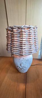 Kruiklamp met rietenkap, Huis en Inrichting, Lampen | Lampenkappen, Ophalen, Gebruikt, Rond, 25 tot 50 cm