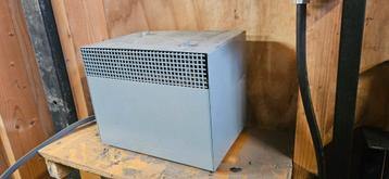 ATT 4400 4.4kVA 400v 230v 3 Faso trafo krachtstroom beschikbaar voor biedingen