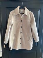 Ecru overhemdjas voor de herfst/winter. Modström, maat S, Beige, Ophalen of Verzenden, Maat 36 (S), Gedragen