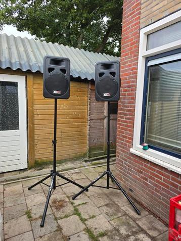 Setje. Zonder kabels. beschikbaar voor biedingen