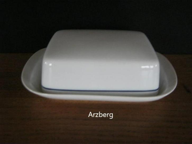 Arzberg botervloot wit m blauw biesje, boterpot, boter vloot, Huis en Inrichting, Keuken | Servies, Zo goed als nieuw, Porselein