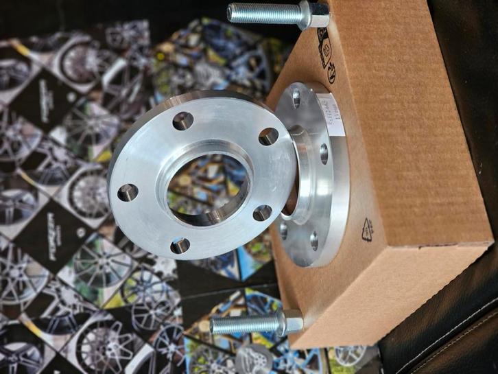 Spoorverbreders spacers Saab Alfa Fiat Opel 5x110 65.1 15mm, Auto diversen, Tuning en Styling, Ophalen of Verzenden