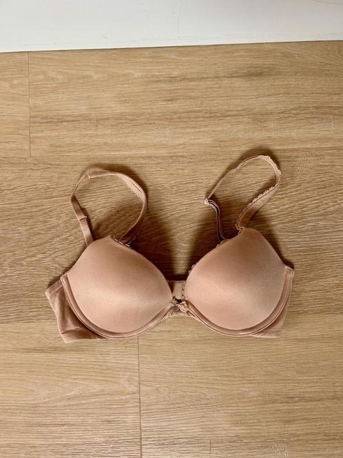 Victoria's Secret BH Body By Victoria, nude, Push Up, 70D, Kleding | Dames, Ondergoed en Lingerie, BH, Beige, Ophalen of Verzenden