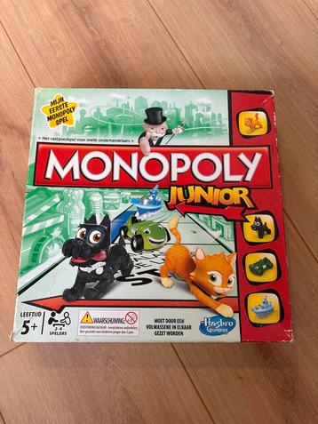 Monopoly junior 5+ beschikbaar voor biedingen