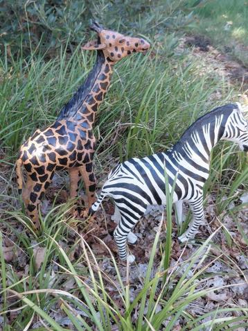 Vintage lederen GIRAF + ZEBRA met glazen ogen - beschikbaar voor biedingen