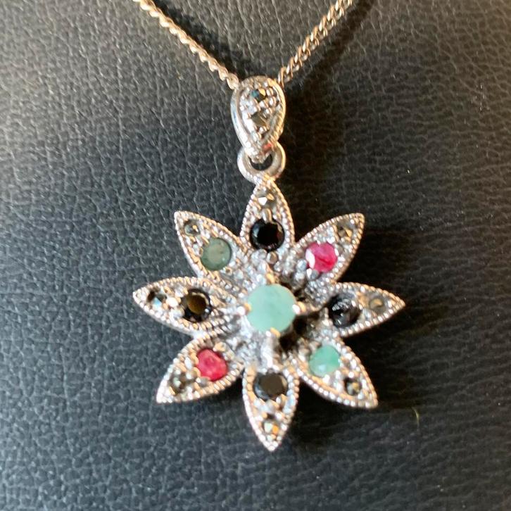 Robijn smaragd spinel hanger beschermt power uniek TIP, Sieraden, Tassen en Uiterlijk, Kettingen, Nieuw, Zilver, Met edelsteen