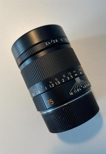 Leica Summarit 75mm 2.4 beschikbaar voor biedingen
