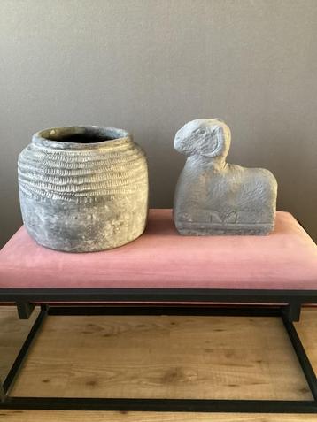 Stenen Ram Beeld stoer sober landelijk beton kerst sint beschikbaar voor biedingen