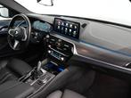 BMW 5 Serie Touring 530i xDrive High Executive | M Sport | |, Auto's, BMW, Automaat, 1998 cc, Gebruikt, 4 cilinders