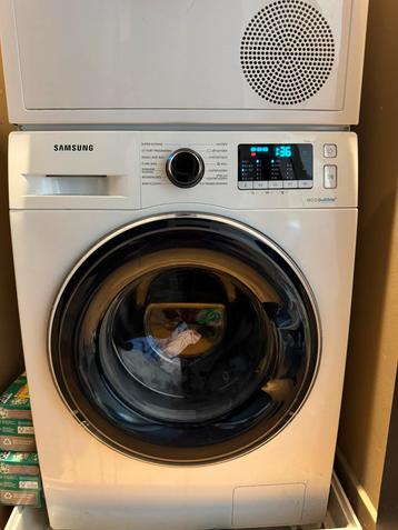 Wasmachine beschikbaar voor biedingen