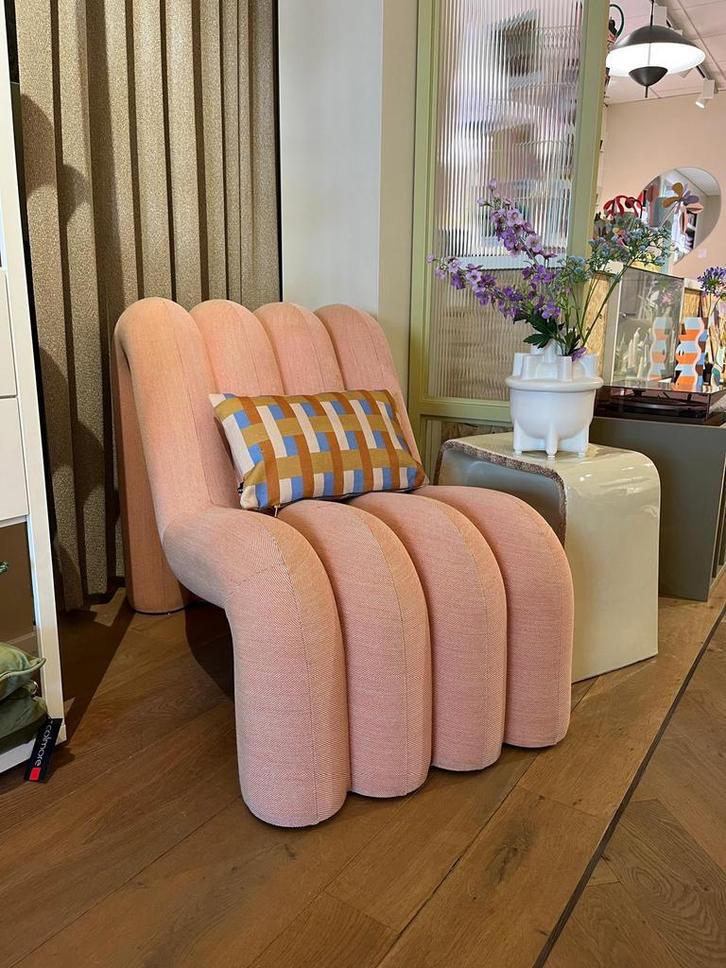 Showroommodel Fauteuil Alp, Fést Amsterdam, Huis en Inrichting, Fauteuils, Zo goed als nieuw, Stof, 50 tot 75 cm, 100 tot 125 cm