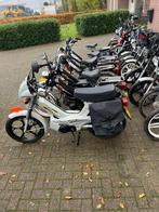 Gevraagd tomos projecten en nog veel meer, Fietsen en Brommers, Brommers | Tomos, Ophalen, Zo goed als nieuw