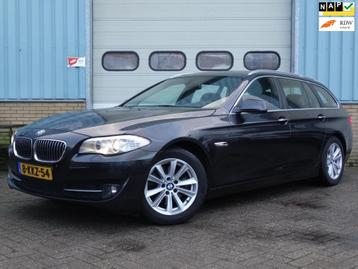 Bmw 5-SERIE Touring 520i High Executive + comfort stoelen beschikbaar voor biedingen