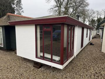 Likon Zilvermeeuw Chalet 14.80 x 3.70 m beschikbaar voor biedingen