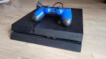 Playstation 4 met 1 controller beschikbaar voor biedingen