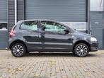 Volkswagen Fox 1.2 Trendline | NAP | ZUINIG | NIEUWE APK, Voorwielaandrijving, Stof, Zwart, 4 stoelen