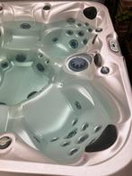 Jacuzzi 5 persoons, aangename zit posities met veel jets, Ophalen, Gebruikt, Filter, Vast