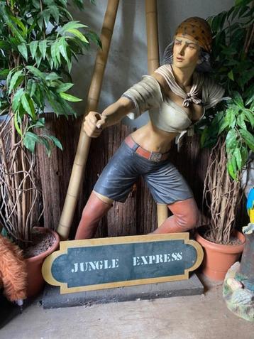 div beelden/kunstplanten/flinstone stoel en decoraties beschikbaar voor biedingen