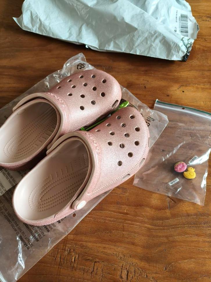 Classic glitter clog Crocs maat 38/39, Kleding | Dames, Schoenen, Nieuw, Instappers, Roze, Ophalen of Verzenden