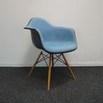 Vitra Eames DAW Design Stoelen | Blauw / Zwart | Stoelen, Huis en Inrichting, Stoelen, Hout, Gebruikt, -, Blauw