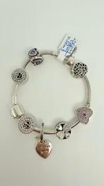 Zwaar zilveren bedelarmband met bijzondere hartjes, Verzenden, Nieuw, Zilver, Met bedels of kralen