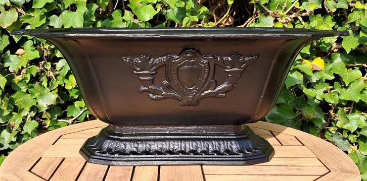 Metalen tuinvaas met sierwapen, 63 cm lang, Tuin en Terras, Tuinvazen, Gebruikt, Ophalen of Verzenden