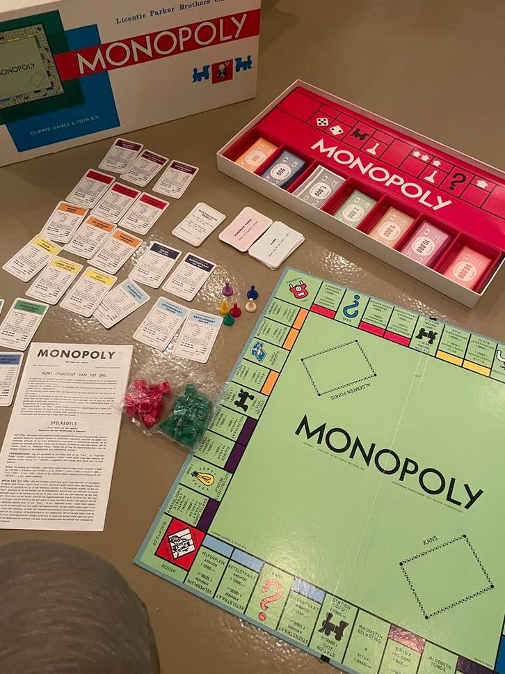 MONOPOLY 602 1976 CLIPPER rechthoekige doos ZGAN, Hobby en Vrije tijd, Gezelschapsspellen | Bordspellen, Zo goed als nieuw, Ophalen