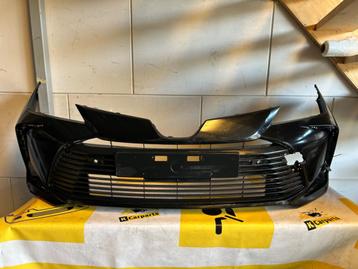 Toyota Corolla E21 voorbumper PDC 53112-02D00 beschikbaar voor biedingen