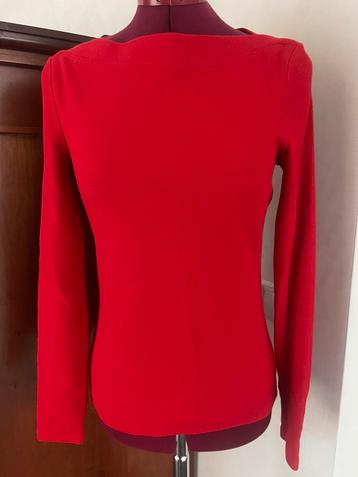 VANILIA rode sweater maat S beschikbaar voor biedingen