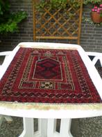 Perzisch tapijt: Afghaanse Belutch bidkleed: 75 cm x 1.20M., Huis en Inrichting, 50 tot 100 cm, 100 tot 150 cm, Gebruikt, Rechthoekig
