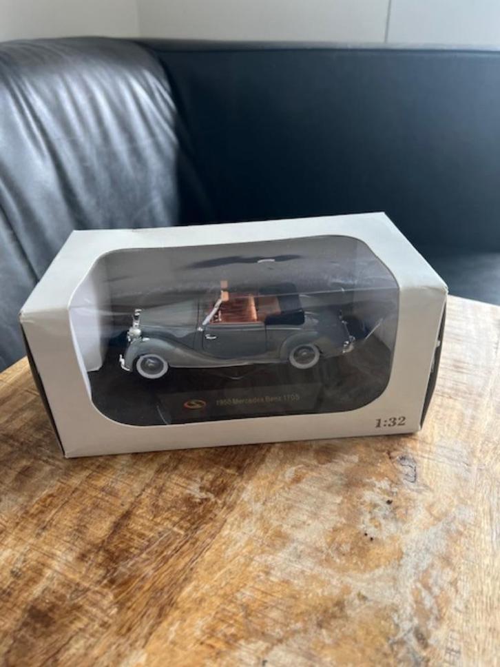 3 model auto's in doos, Hobby en Vrije tijd, Modelauto's | Overige schalen, Nieuw, Auto, Ophalen of Verzenden