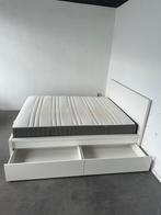 Malm ikea bed 200 x 160 cm incl matras , 2 lades, Huis en Inrichting, Slaapkamer | Bedden, Ophalen, Wit, Tweepersoons, Zo goed als nieuw