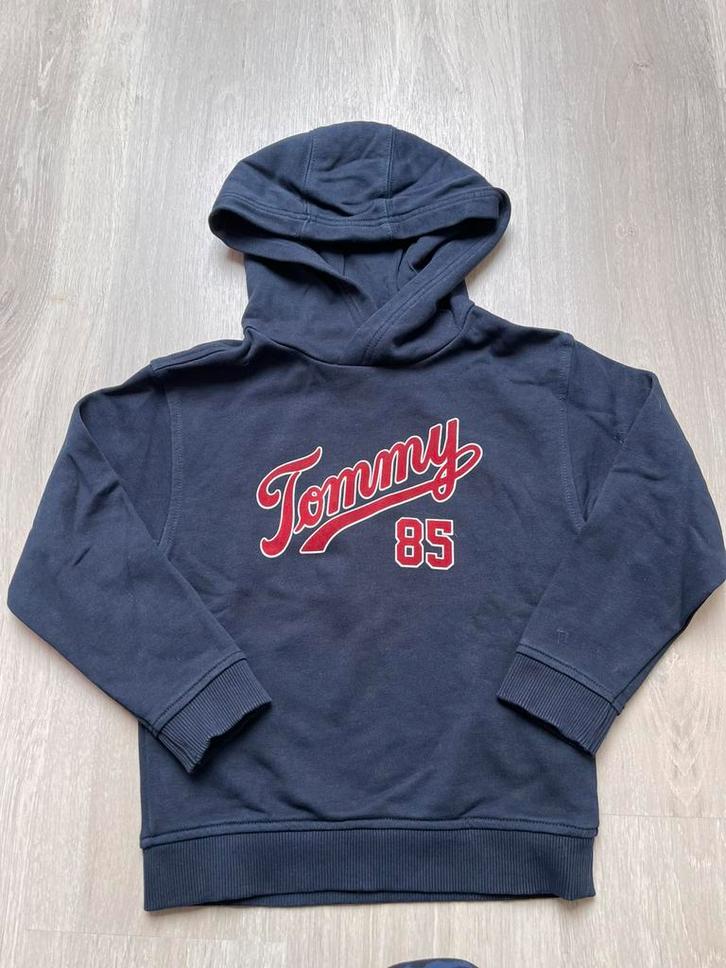 Tommy Hilfiger hoodie sweater trui 116 ❤️❤️❤️ALS NIEUW, Kinderen en Baby's, Kinderkleding | Maat 116, Zo goed als nieuw, Jongen